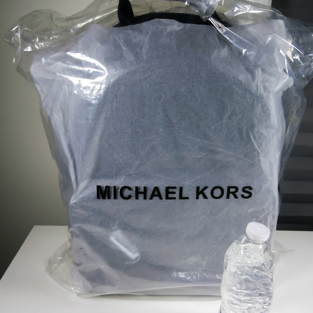 Michael Kors Mens Travis Nylon Backpack Black NWT - Picture 3 of 11